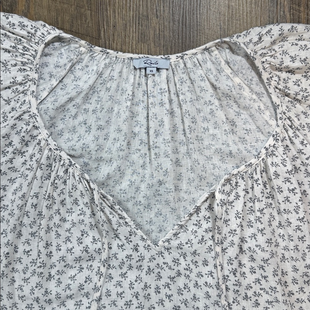 Rails Women's Kristie Top Cream Bella Ditsy Floral Peasant Blouse Size X-Small - Picture 7 of 16